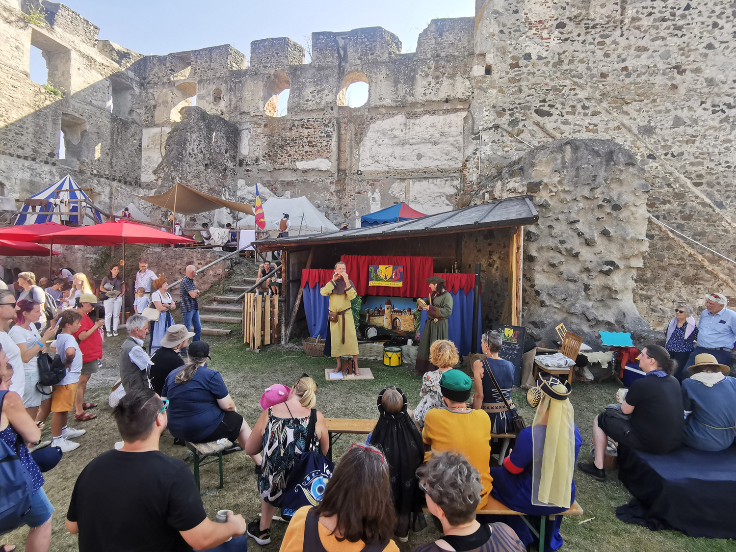 Perinhart & Kn&uuml;ppelknecht:  Gro&szlig;es Ritterfest auf der Burgruine Kirchschlag